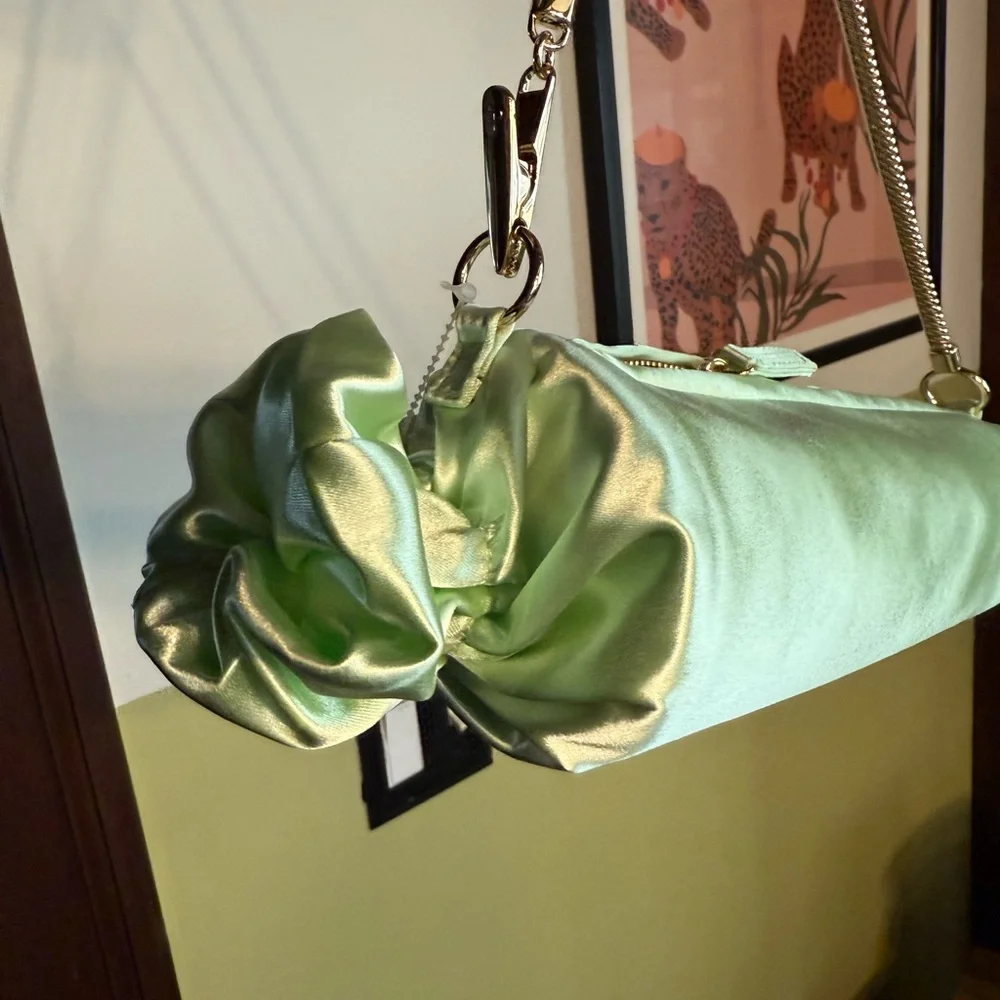 Edie Parker NWT Mint Green Satin Wristlet “blunt” style - Picture 3 of 4